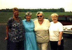 unknown; Ruth Bennett McDougal Dorrough; Noreen Curtis; Pat Peterson; Friends, PYMNH jobs
